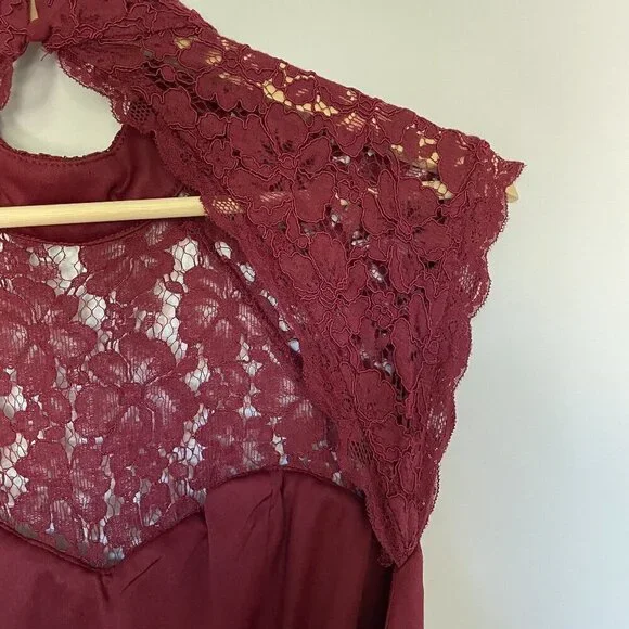 Lulus burgundy maxi formal dress lace halter top neckline open back detail